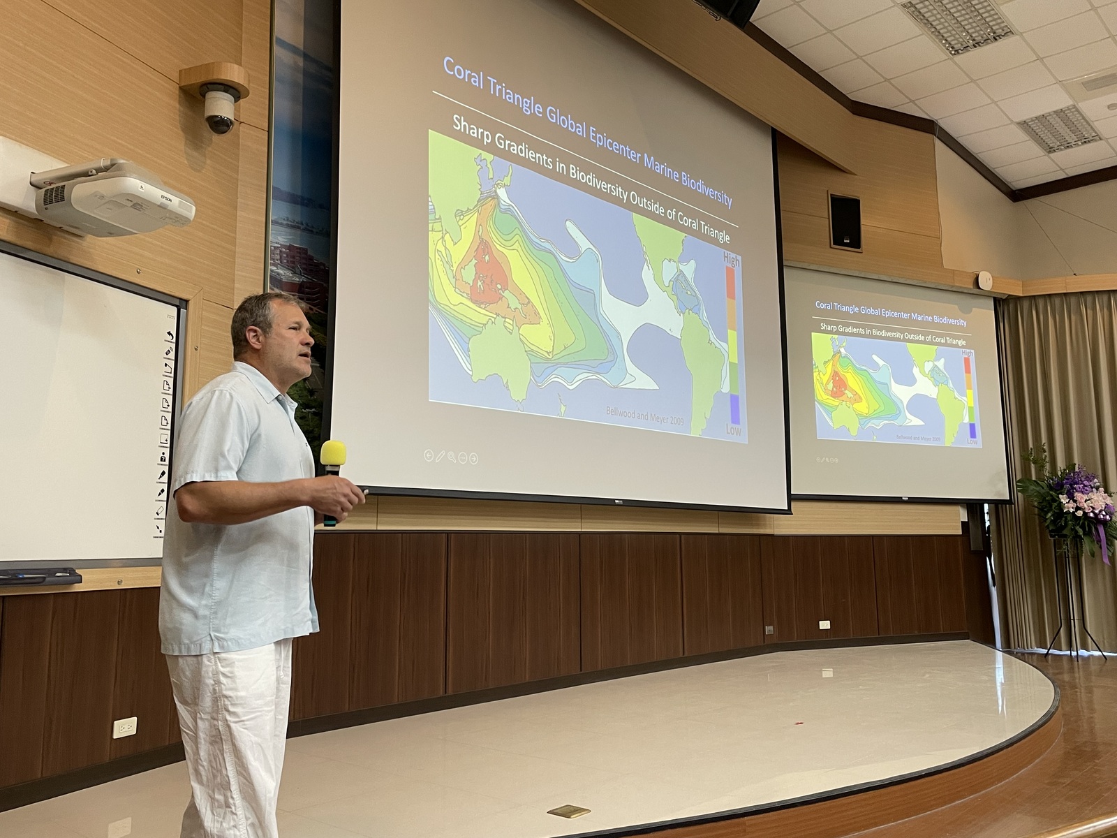 Professor Paul Barber of the University of California, Los Angeles (UCLA), presents on the origins of biodiversity in the Coral Triangle.Image