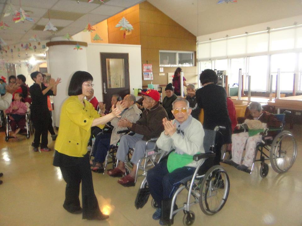 退休教職員工聯誼會 萃文佛恩養護院關懷老人圖片