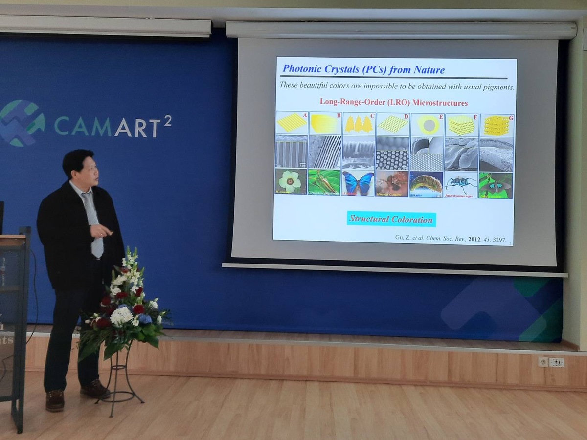 Professor of the Department of Materials and Optoelectronic Science Yeo-Wan Chiang gave a lecture.