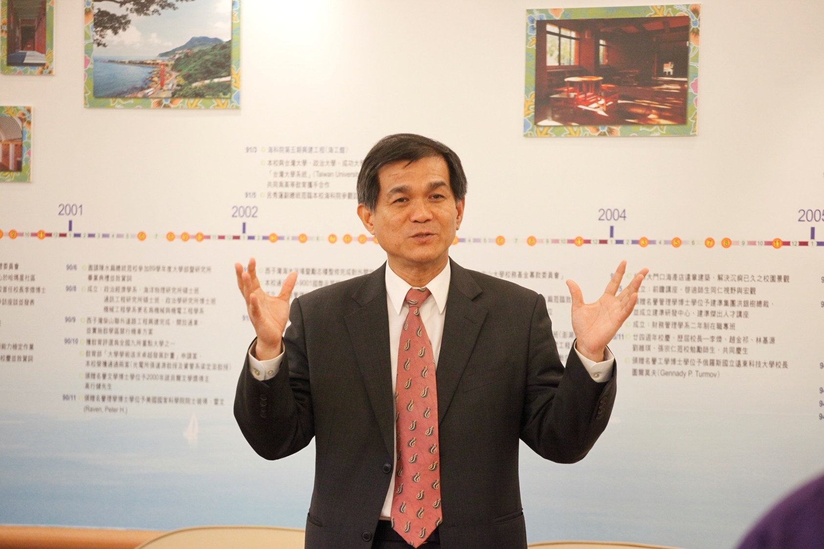 楊弘敦校長頒獎圖片