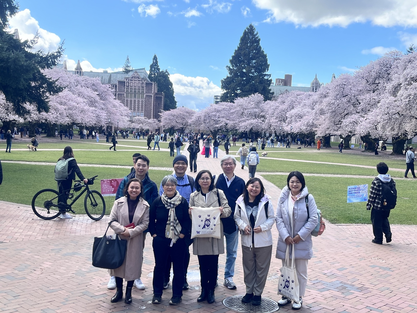 The NSYSU delegation poses for a group photo on the beautiful UW campus.Image