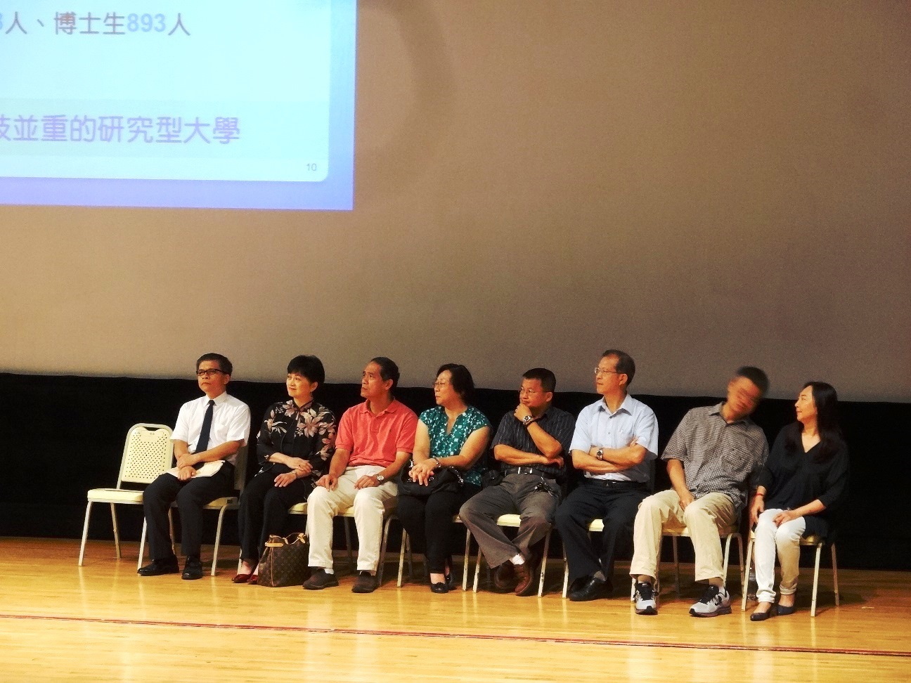 103學年度新生入學指導　大一新鮮人元氣報到圖片