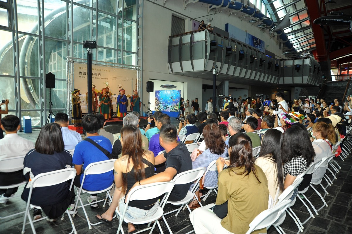 NSYSU, Rukai Cultural Museum in Wutai Township, Wutai Elementary School, and National Museum of Marine Biology and Aquarium jointly organize exhibition on Rukai Fish and River Fishing