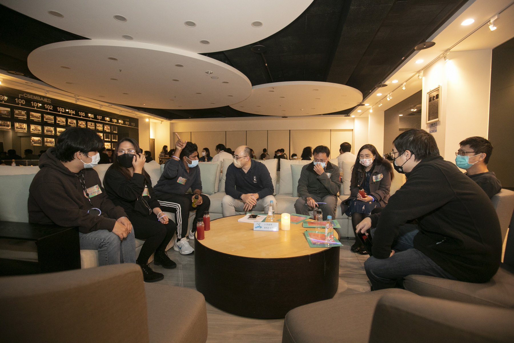 Exchange and sharing to support and guide young scholarsImage