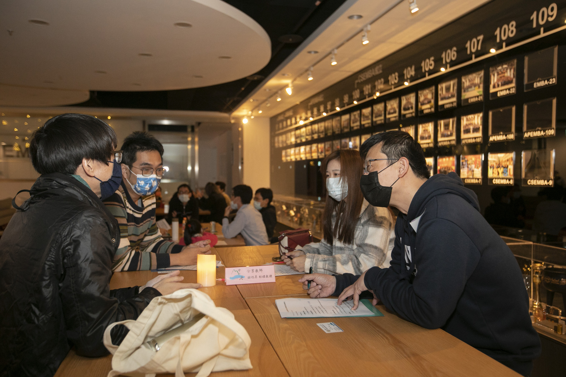 Exchange and sharing to support and guide young scholarsImage