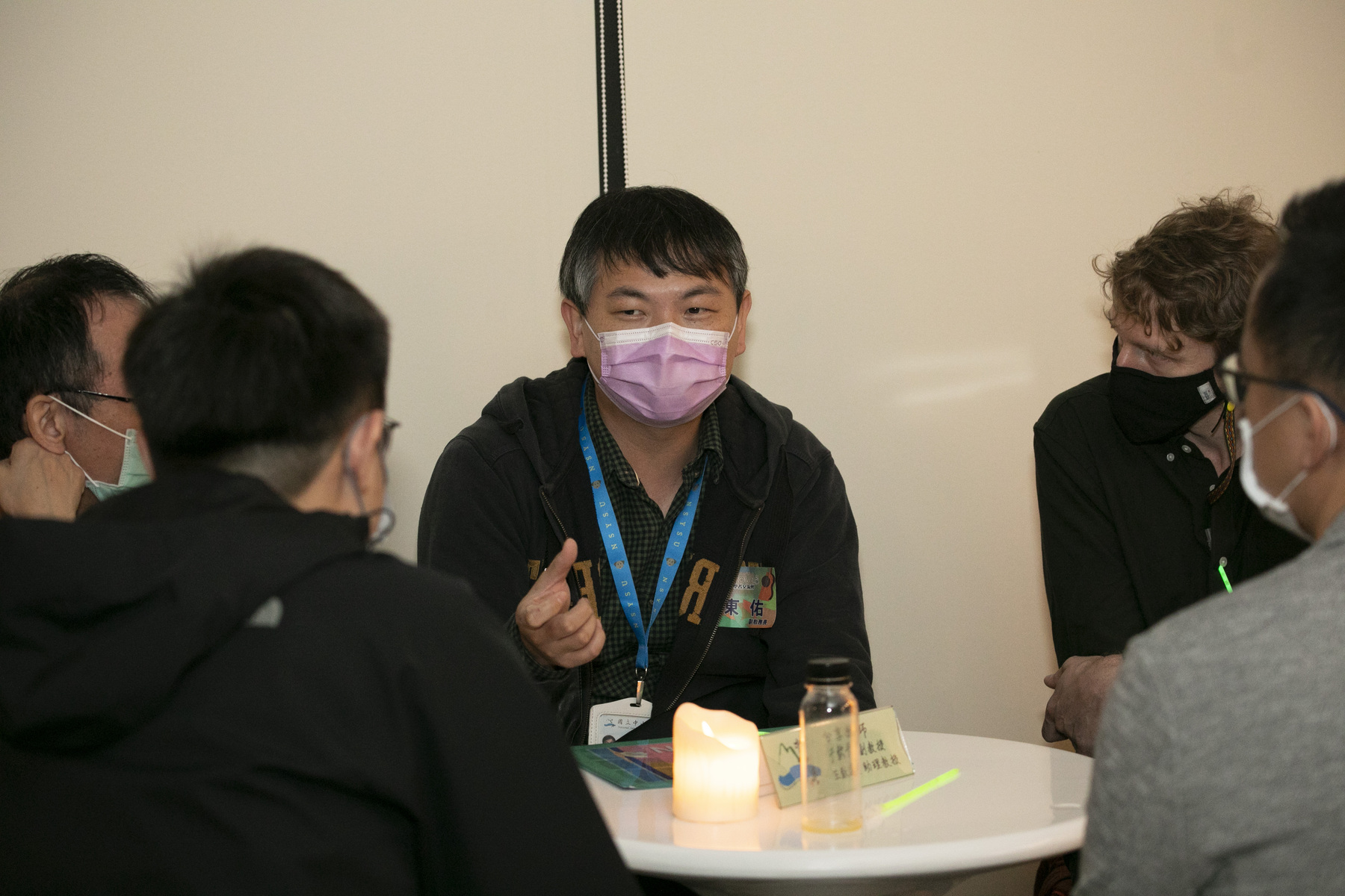 Exchange and sharing to support and guide young scholarsImage