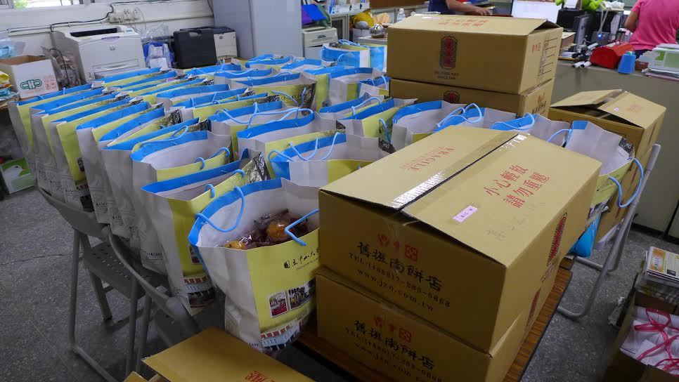 糕餅在附中保健室分裝圖片