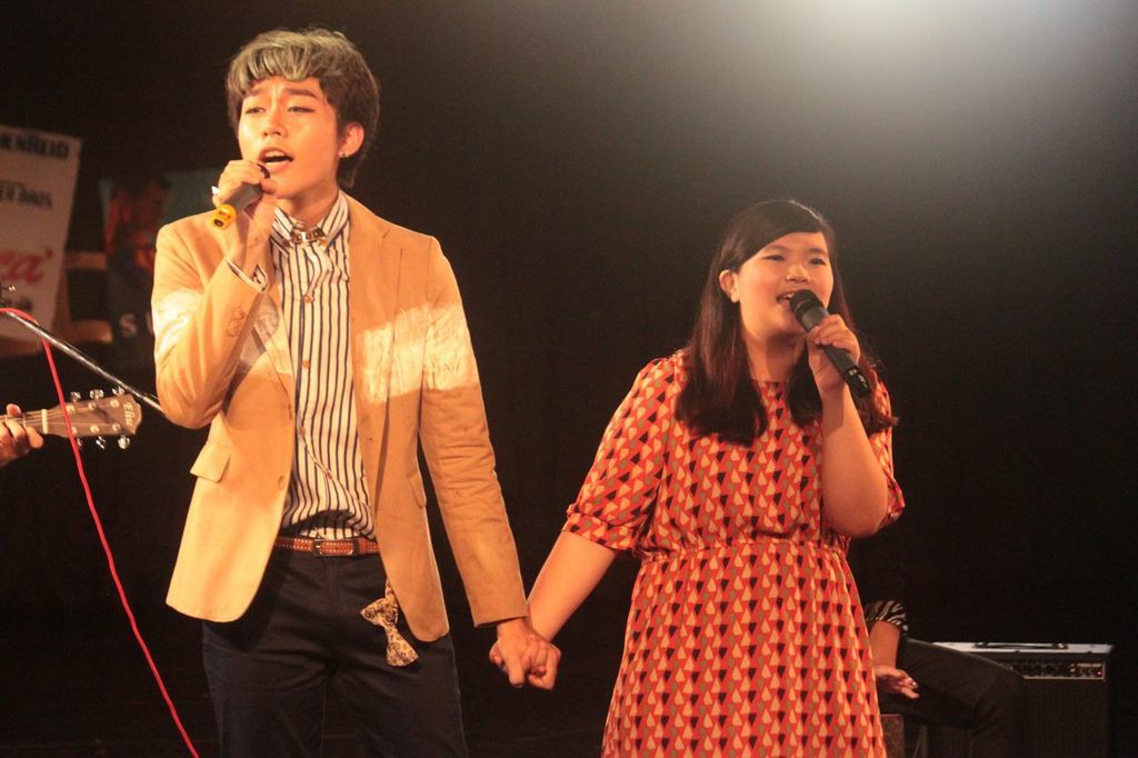 游怡跨刀合作演唱圖片