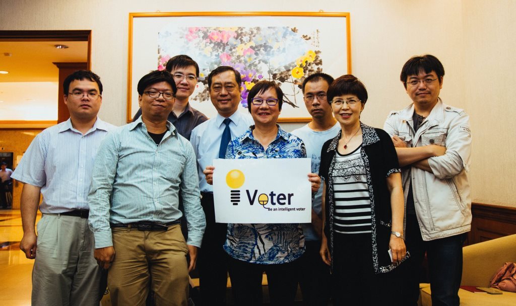 iVoter團隊現場合影圖片