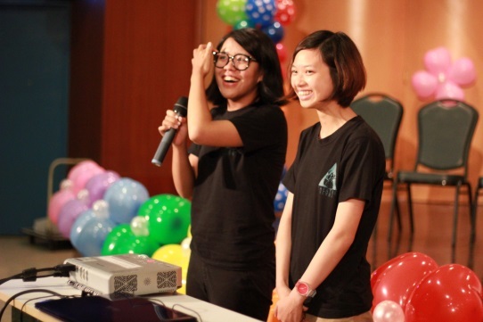 第十一屆系學會會長蕭彤、副會長闕郁莘上任，發表理念圖片