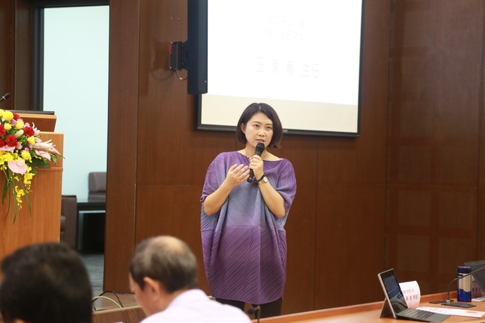 Chia-Chen Wang, Director of Aerosol Science Research Center, emphasized that air pollution and particulates have a great influence on the environment and human health, thus developing state-of-the-art methods for the analysis of emission sources and finding effective emission reduction strategies are undoubtedly top-priority tasks.Image