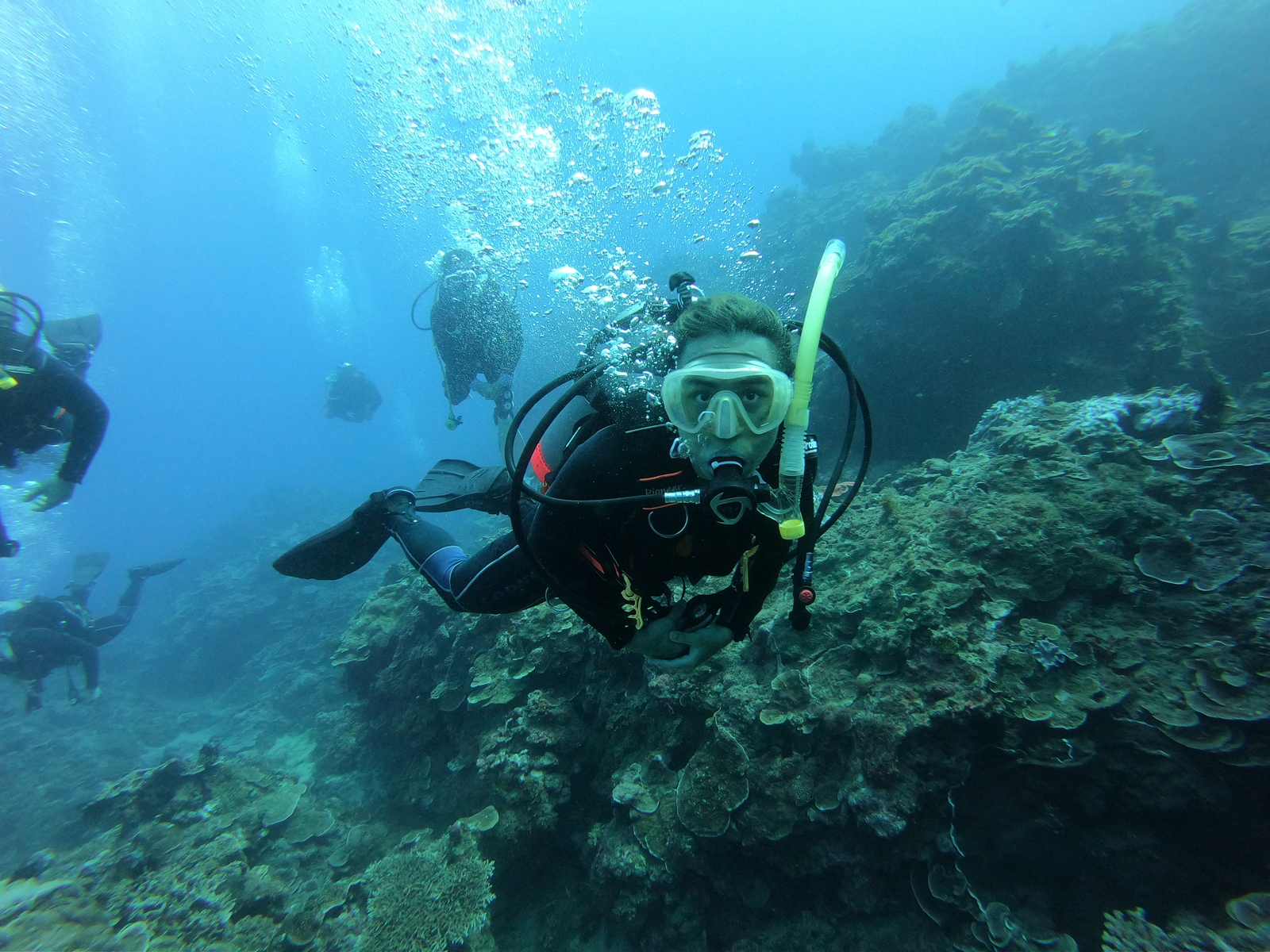 The second day of the outing also included two boat dives in the waters south of Houbihu.