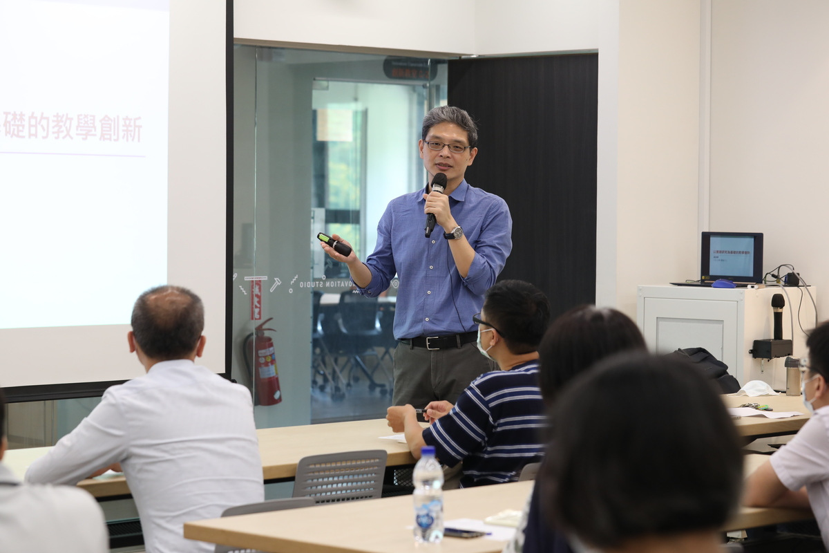 Teaching practice research introduced in workshop on education innovationImage