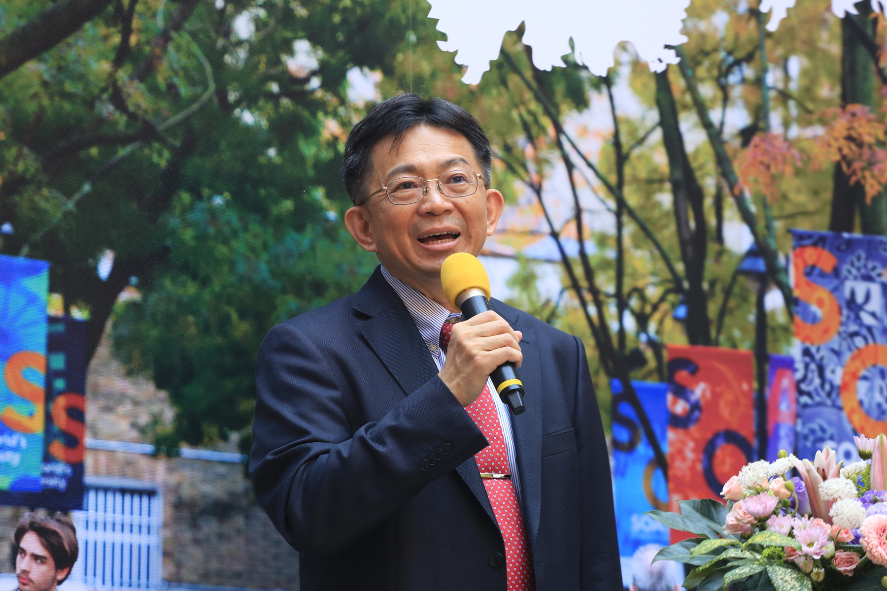 NSYSU President Chih-Peng Li stated that the university signed a memorandum of understanding with SOAS University of London to collaboratively design Taiwan's first joint master degree program last year, setting a new benchmark for Taiwan–UK higher education cooperation. After more than a year of planning, the program's official launch marks a significant step forward in NSYSU's global engagement.Image