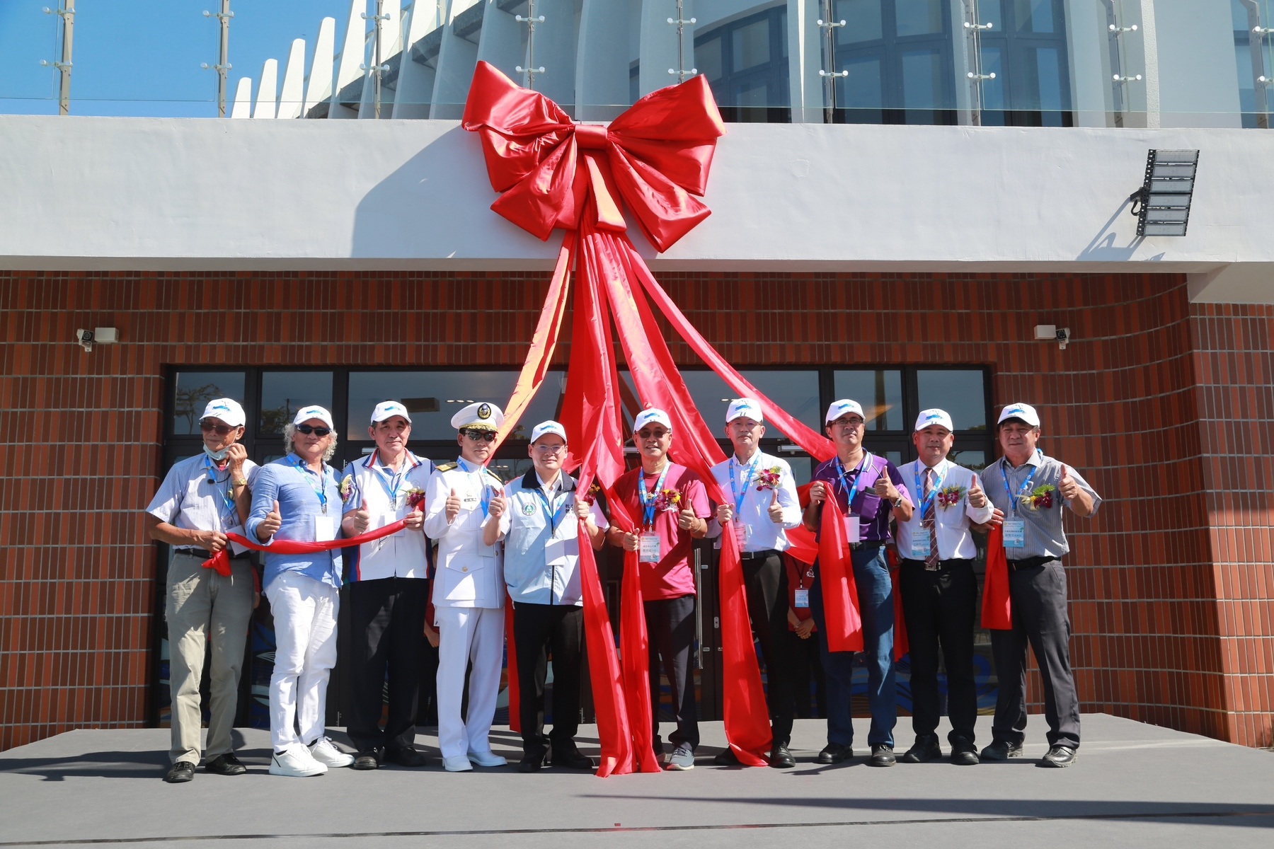 The Sizihwan Marine Sports Center at National Sun Yat-sen University, supported by the funds of the Executive Yuan and the Sports Administration, Ministry of Education, has recently been opened after two years of construction works.