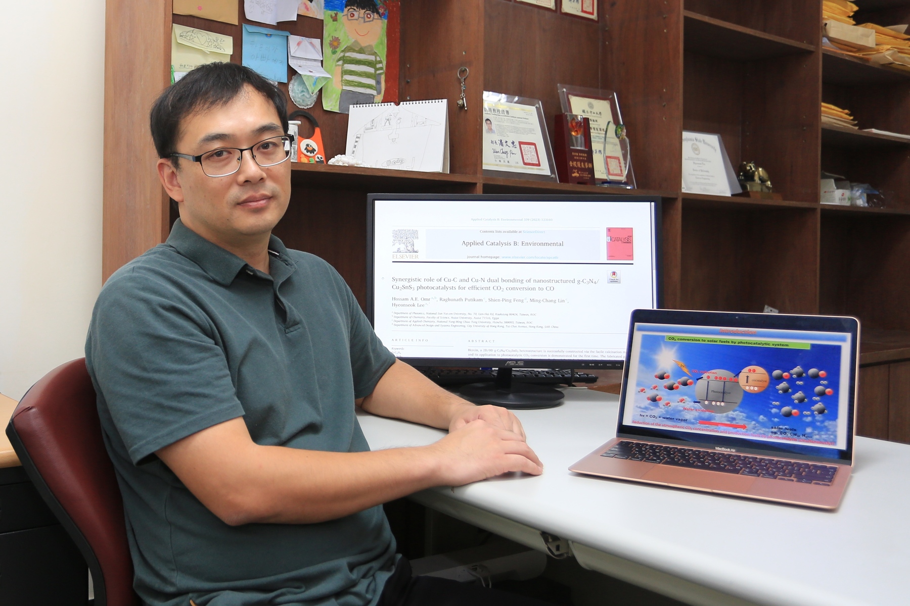 The latest research of Assistant Professor Hyeonseok Lee of the Department of Photonics of NSYSU found the synergistic role of Cu-C and Cu-N dual bonding from functionally nanostructured graphitic carbon nitride (g-C3N4)/ ternary metal sulfide (Cu2SnS3, CTS) photocatalysts for efficient CO2 conversion to CO.