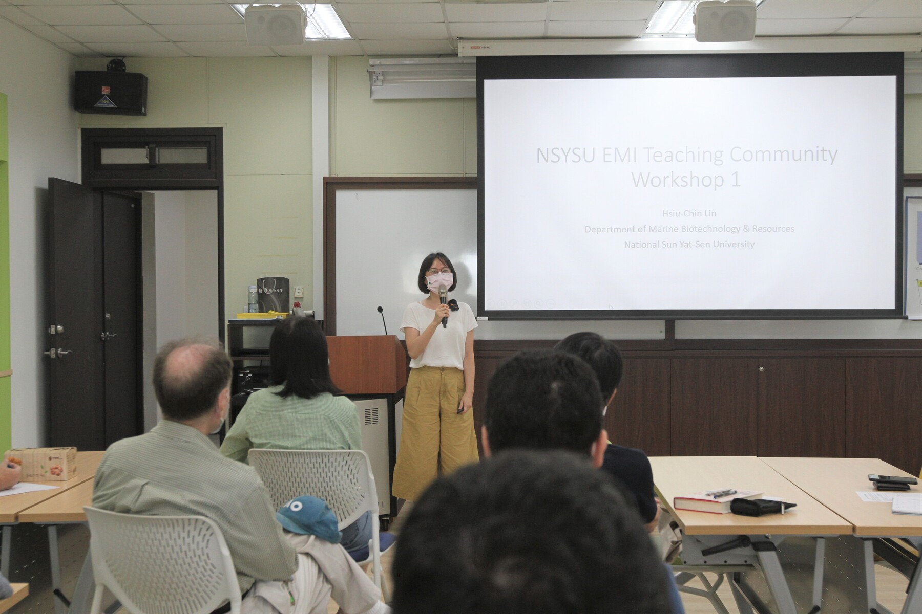 Hsiu-Chin Lin, Associate Professor at the Department of Marine Biotechnology and Resources, shares her experiences on EMI teaching.