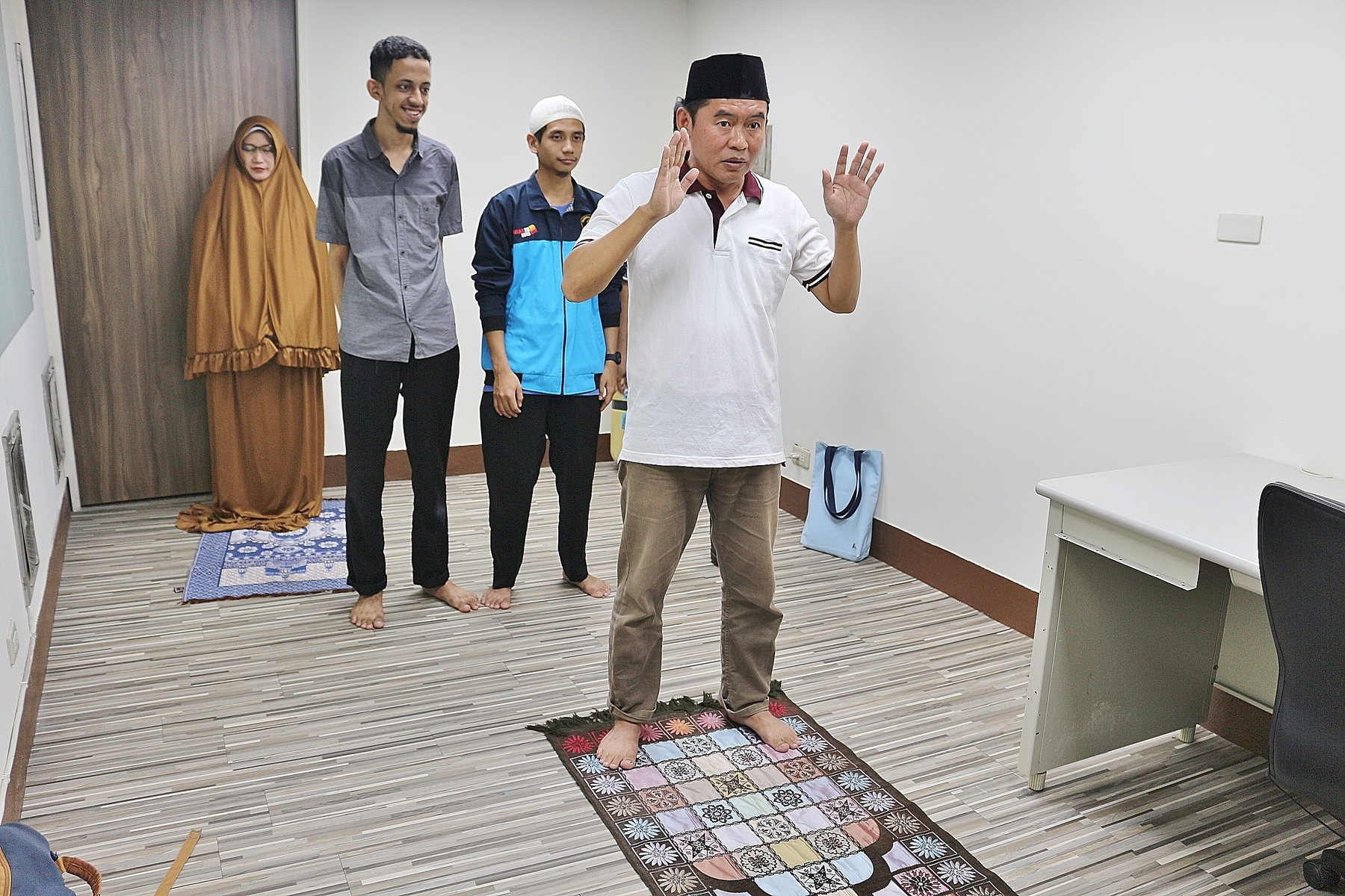 Prayer demonstrationImage