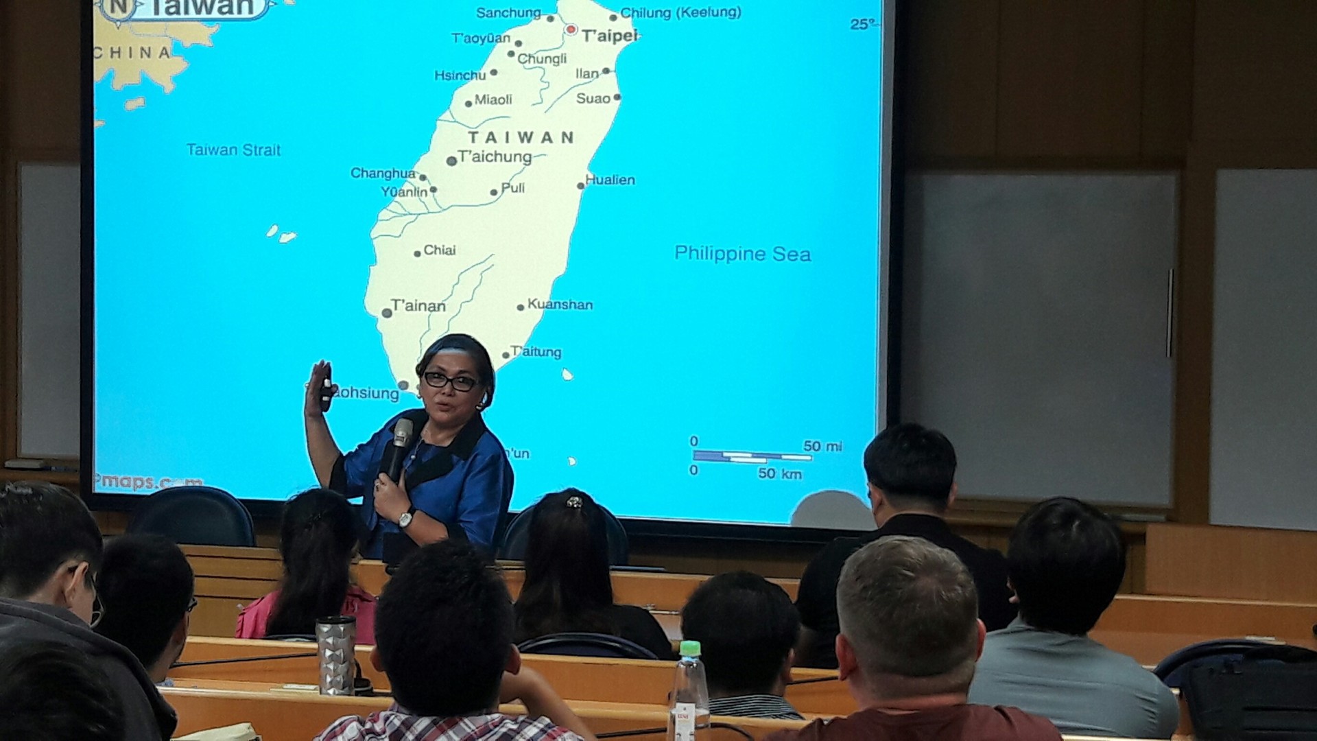 Dr. Gloria Jumamil-Mercado Addresses the Prospects for Philippines-Taiwan Relations under the One China PolicyImage