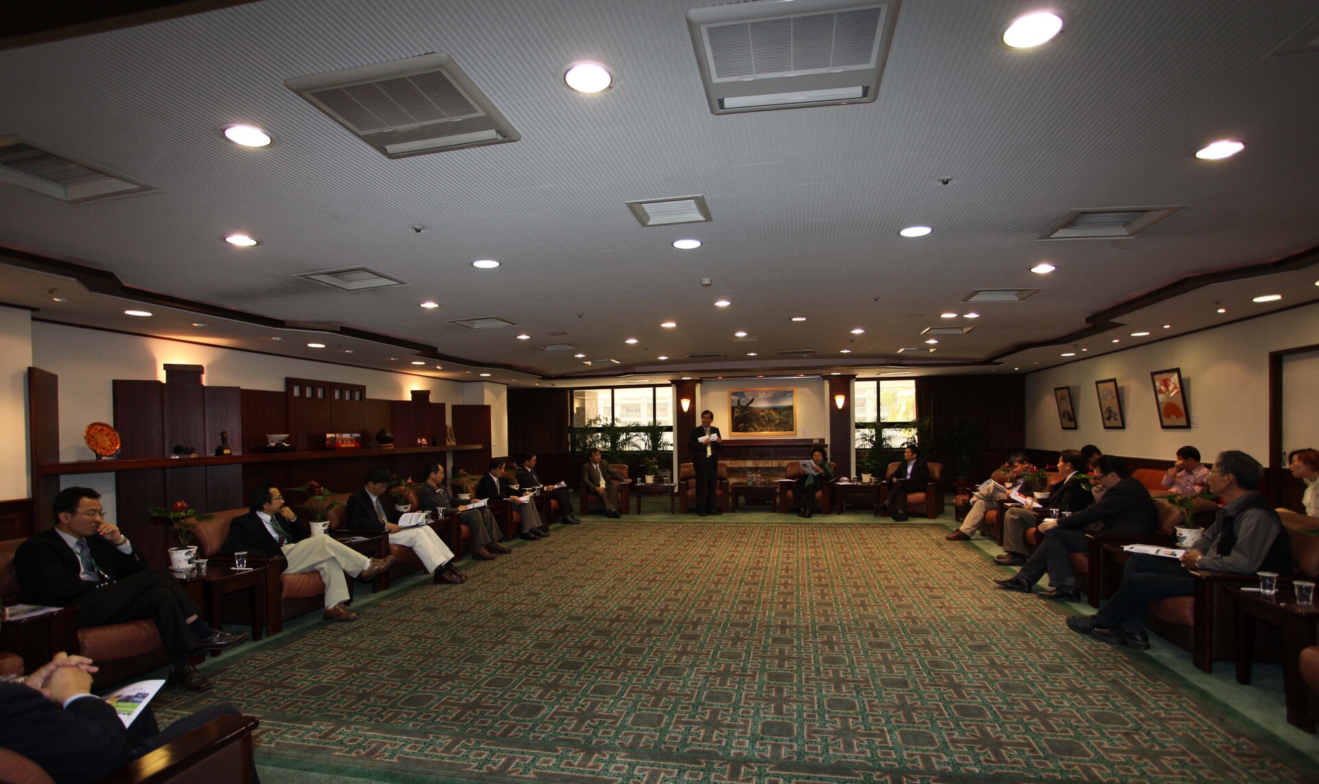 中山大學與市府進行議題討論圖片