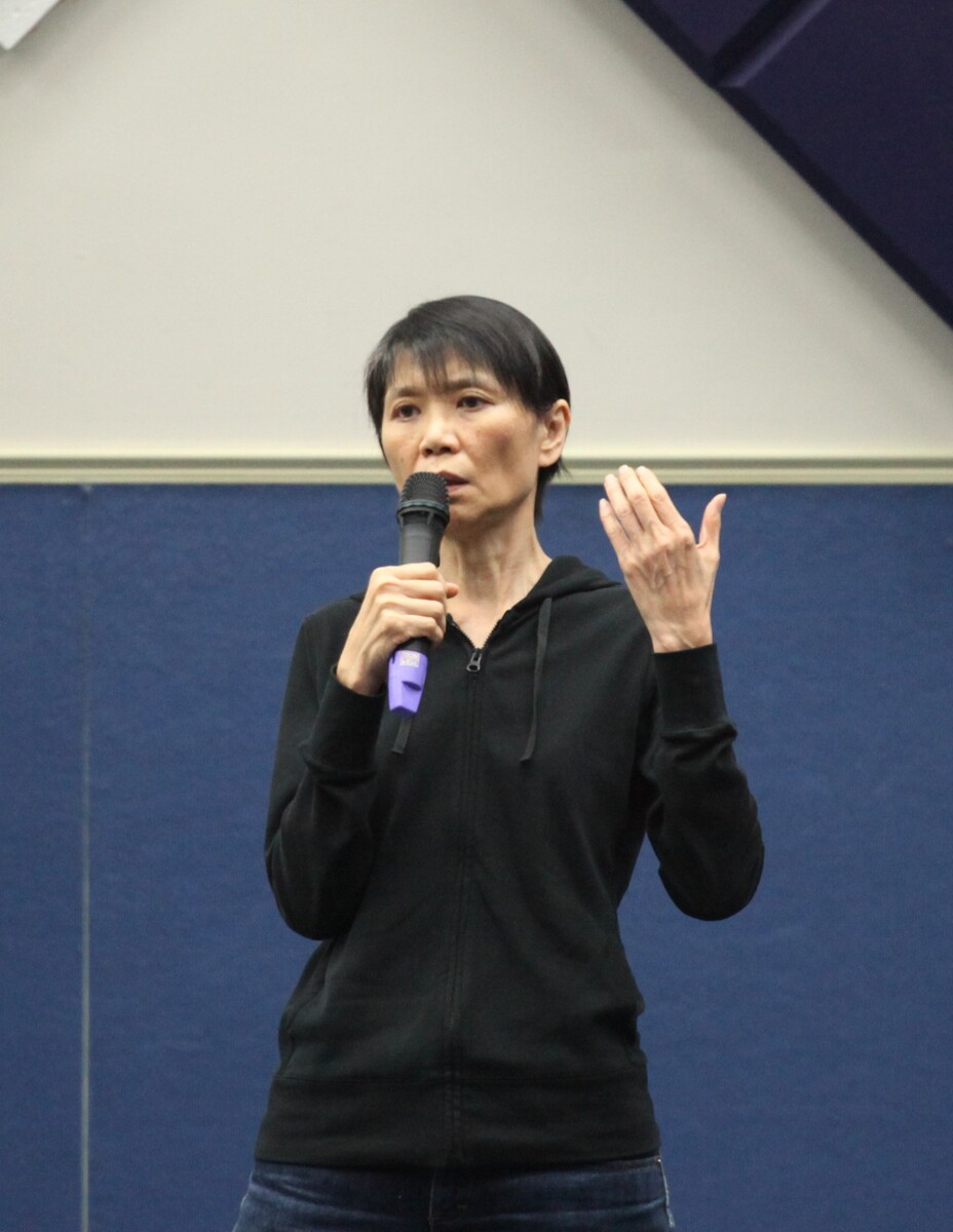 周美青化身故事阿姨  與華遠寒冬送暖打動人心圖片
