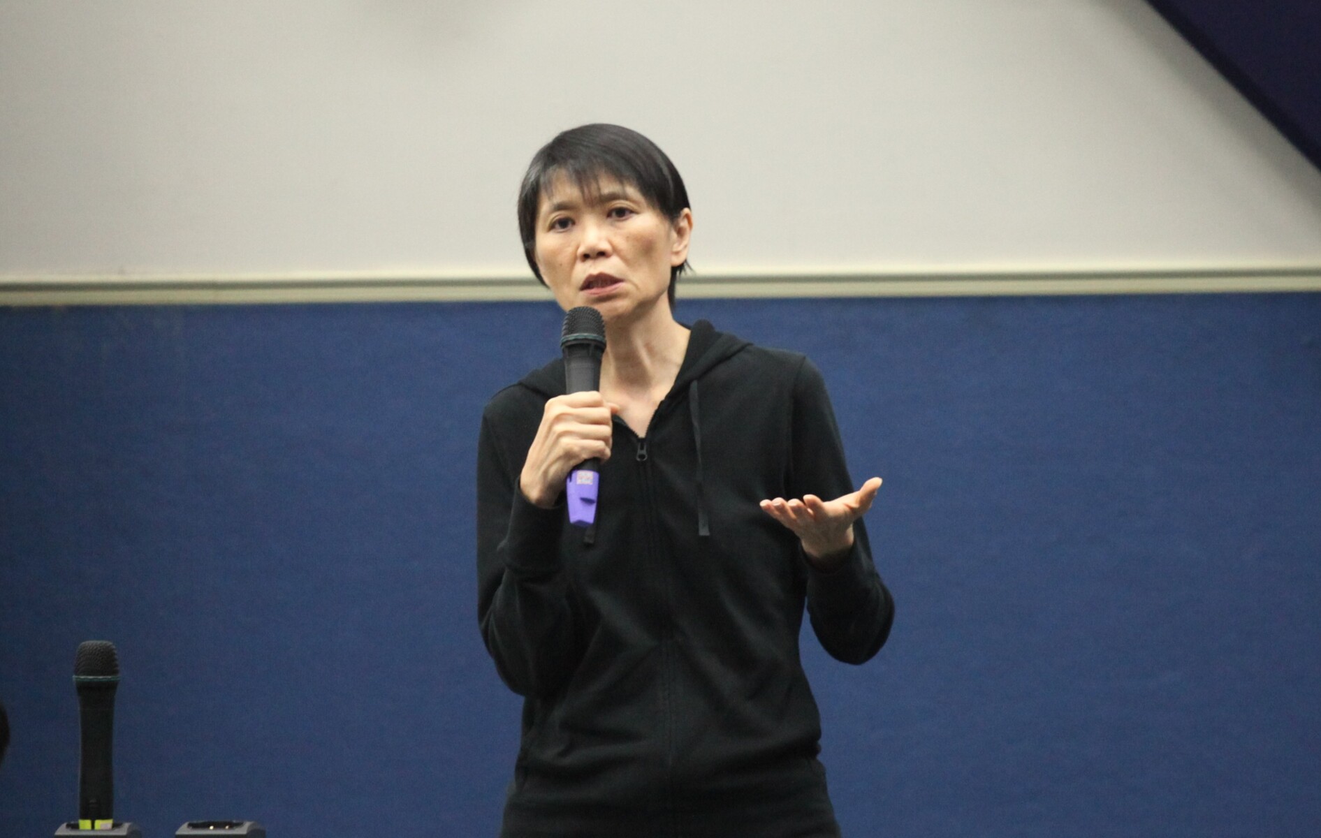 周美青化身故事阿姨  與華遠寒冬送暖打動人心圖片