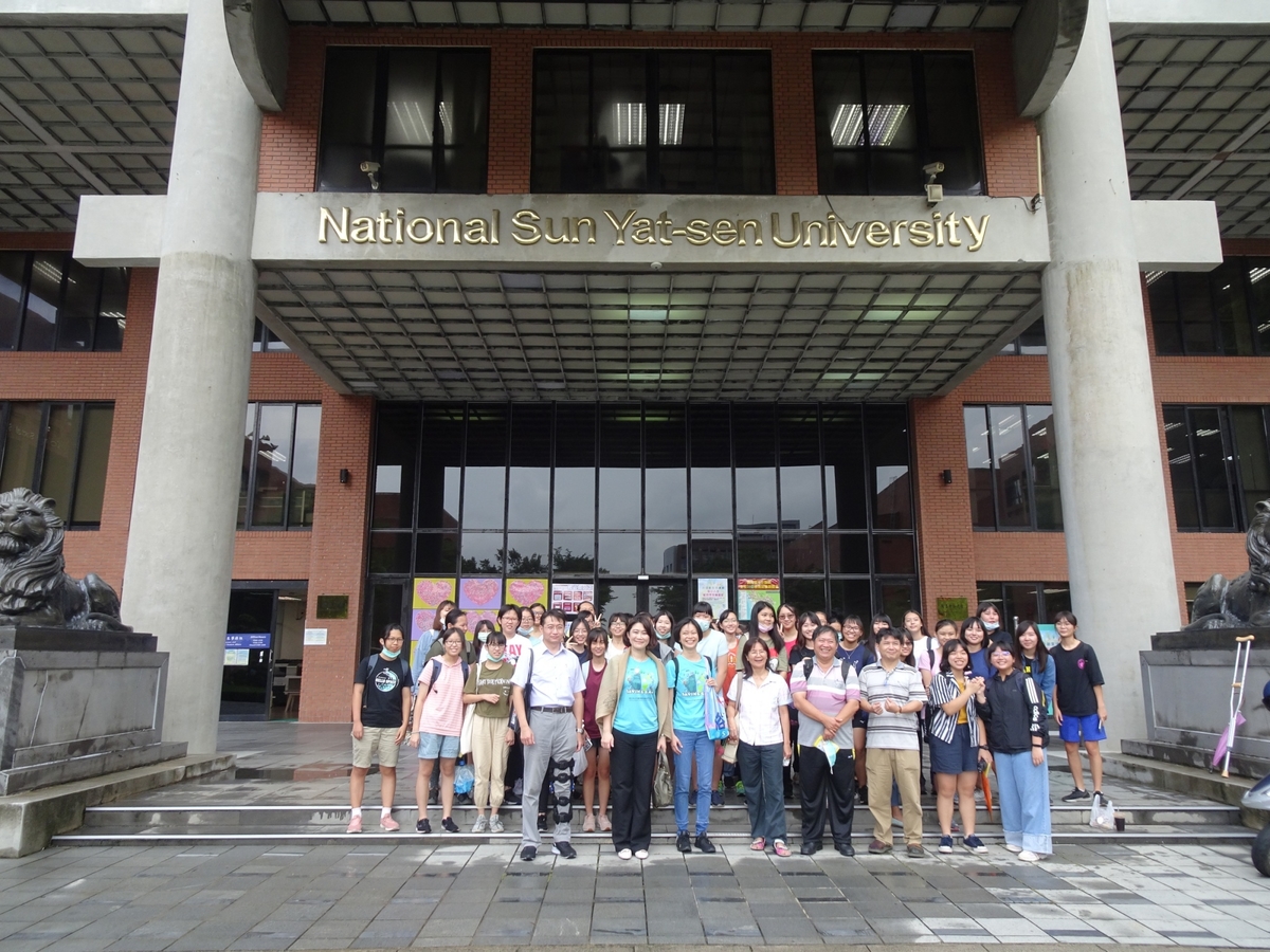 NSYSU organizes Camp for high school students to nurture female aerosol scientistsImage