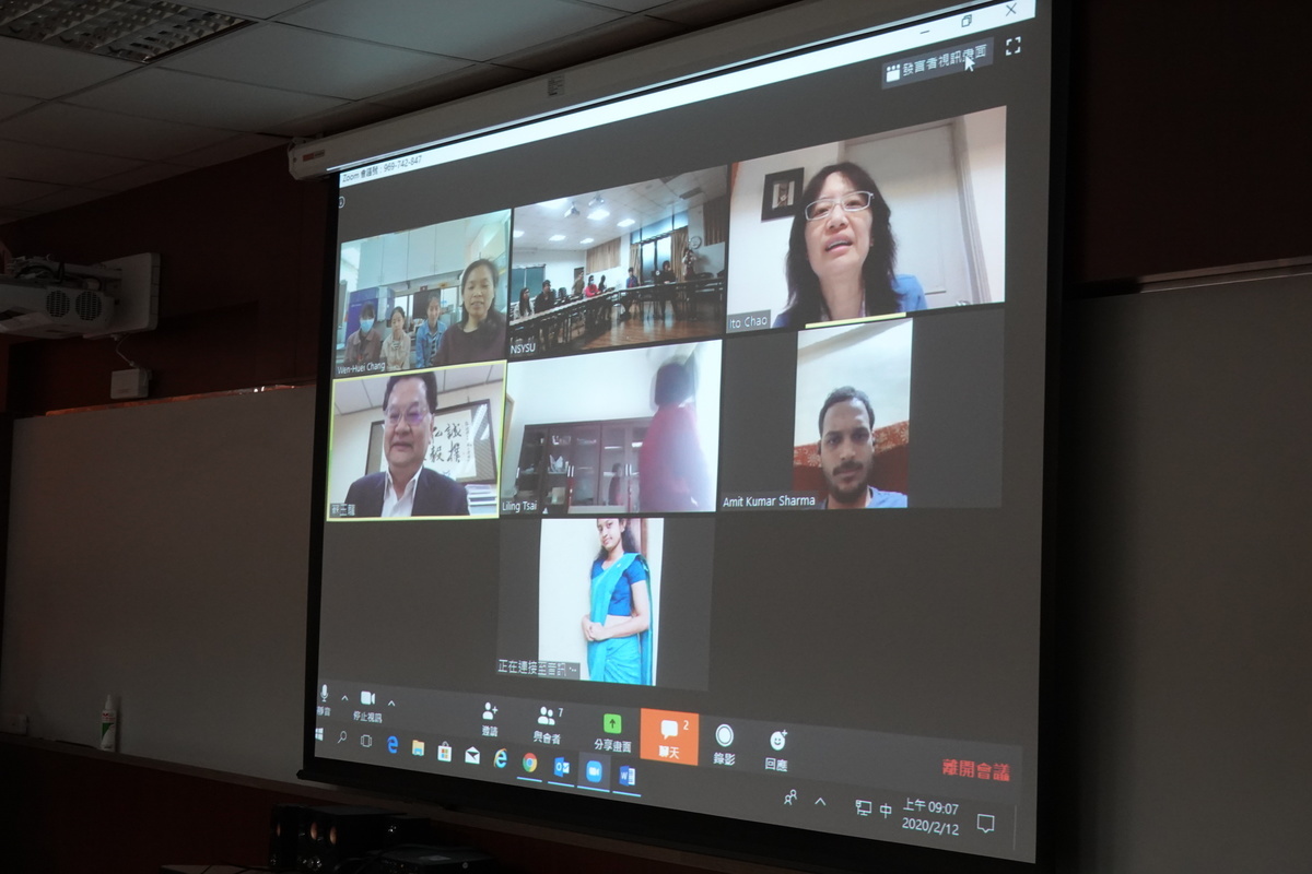 Thanks to Internet connection the participants could overcome the time and distance barrier