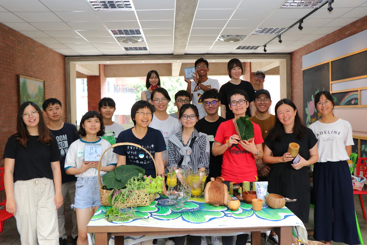 Workshop on dormitory kitchen design