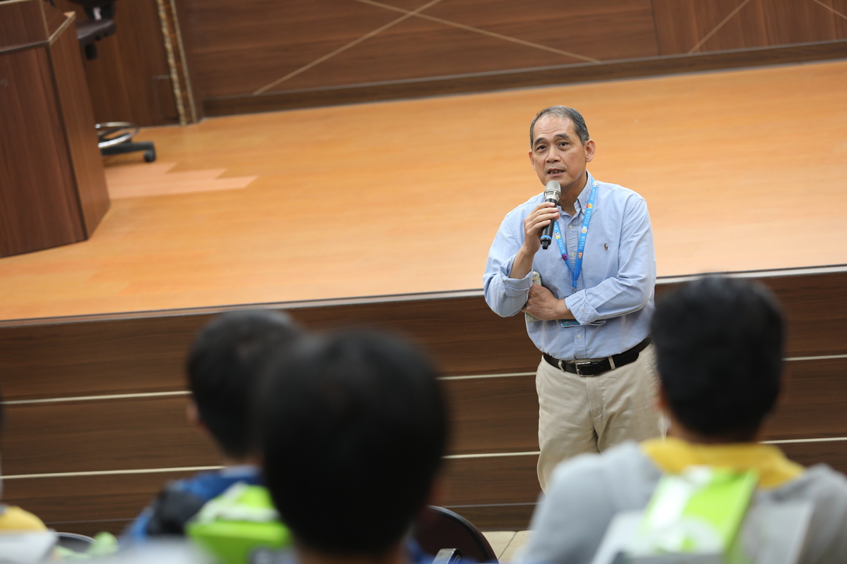 Dean of the College of Science at NSYSU Ming-Chung Wu
