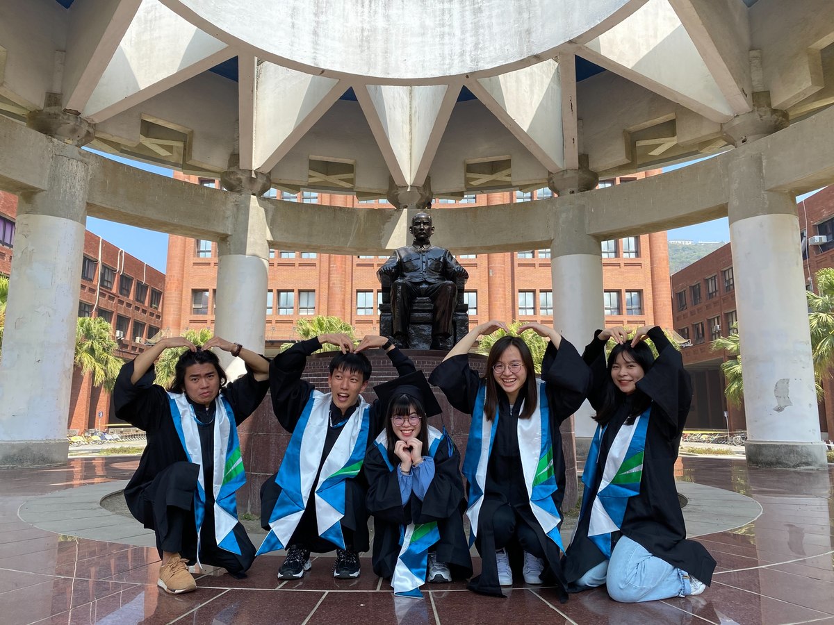 NSYSU students win Best Proposal Award during 2021 CSC Challenge Camp